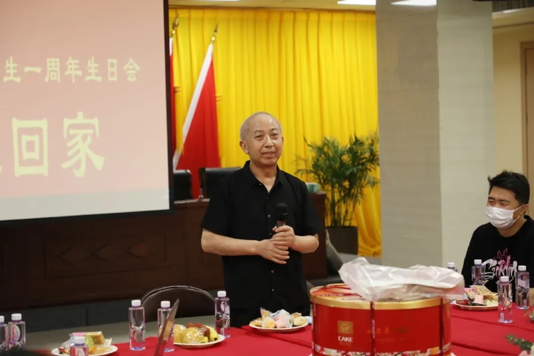 病人及家属代表发言2.webp.jpg